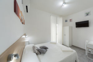 Camerota (2)